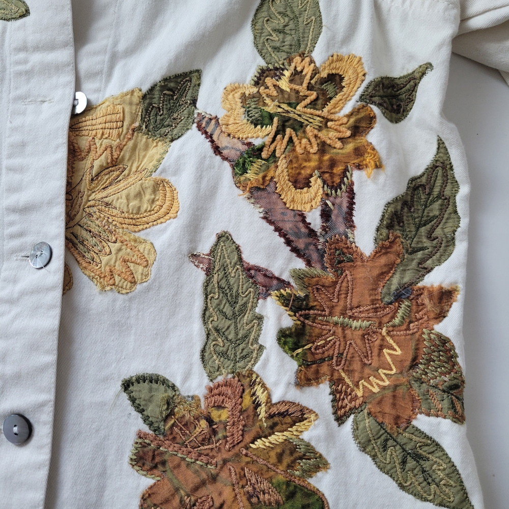 Laura Ashley Petite White Jacket with Embroidery - Picture 5 of 17